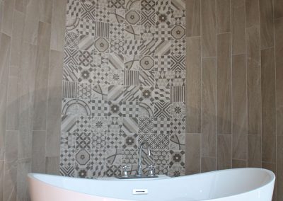 Sanitari sospesi e rubinetteria a Novara